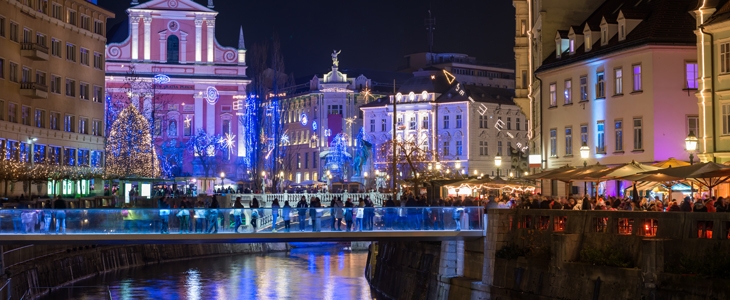 Čarobna vožnja po Ljubljanici z ogrevano ladjico - Kuponko.si