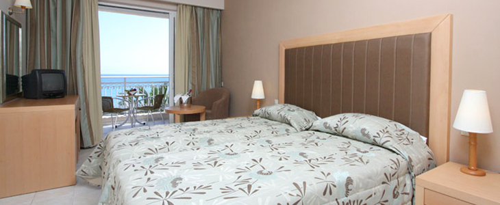 Zakantha Beach**** na otoku Zakintos v Grčiji - Kuponko.si