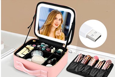 MakeupCase kovček za ličila z ogledalom in lučko!