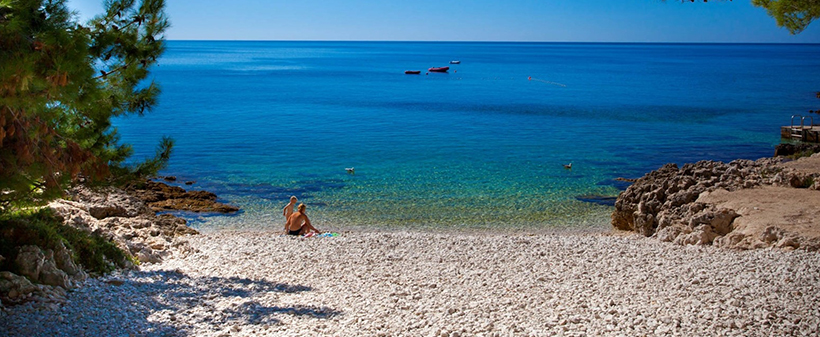 Kamp Čikat, Mali Lošinj: počitnice v mobilnih hišicah - Kuponko.si