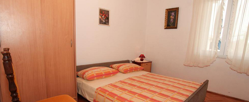 Apartmaji Salis 3*, Pag: oddih na morju - Kuponko.si