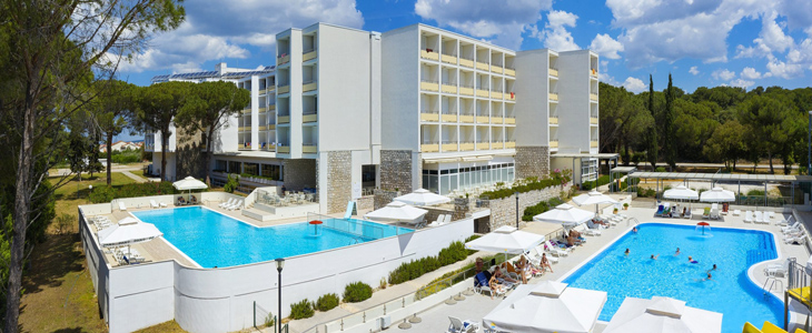 Hotel Adria 3*, Biograd na moru, oddih z All inclusive - Kuponko.si