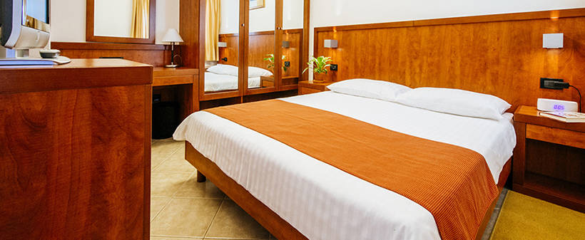 Zaton Holiday Resort: prvomajski boom klub - Kuponko.si