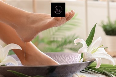 Kozmetični salon Zenspot: nega obraza, manikura