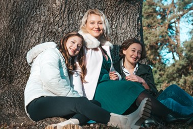 Sara Volmajer: družinsko fotografiranje v naravi Sara Volmajer: družinsko fotografiranje v naravi