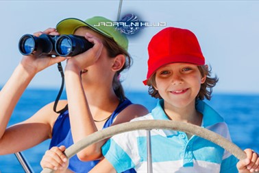 Tečaj in simulacija za upravljanje VHF postaje Tečaj in simulacija za upravljanje VHF postaje