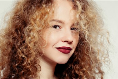 Salon Frizerstvo Weis: trajno kodranje las Salon Frizerstvo Weis: trajno kodranje las