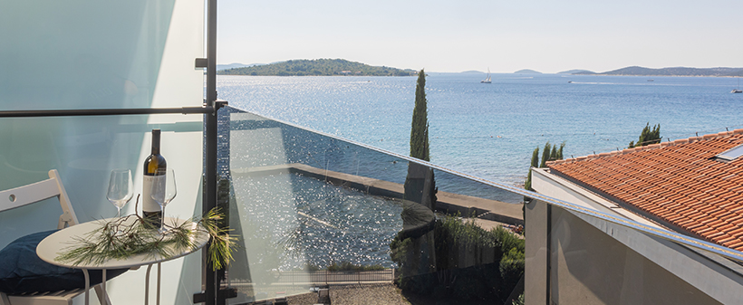 Villas Arausa 4*, Vodice: pomladni oddih - Kuponko.si