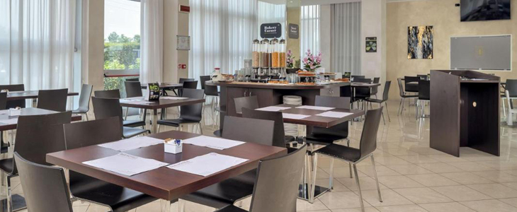 Park Hotel Cassano 4*, Milano: 3x nočitev z zajtrkom - Kuponko.si