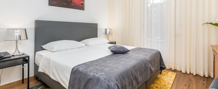 Hotel Neptun, Brioni: oddih s polpenzionom - Kuponko.si