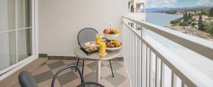 Hotel Malin, Krk: oddih s polpenzionom - Kuponko.si