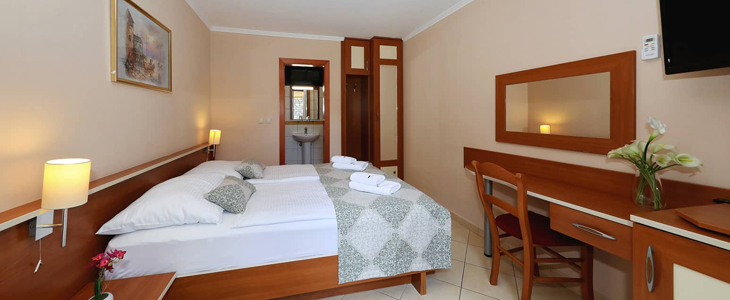 Mediteransko selo San Antonio, Biograd: morski oddih - Kuponko.si