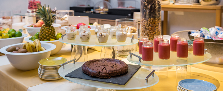 Hotel Ola, Adults only 4*, Trogir, oddih s polpenzionom - Kuponko.si
