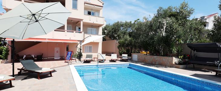 Villa Katarina, Novalja, Pag, najem - Kuponko.si