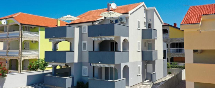Apartmaji Kim, Novalja, Pag, najem - Kuponko.si
