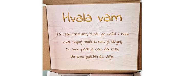 Darilni pralineji z broško-vrtnica  - Kuponko.si
