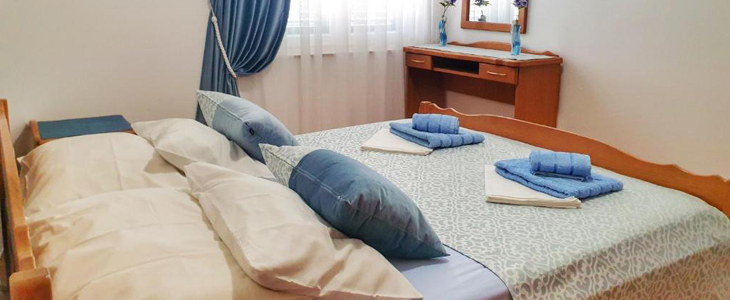 Apartmaji Kim, Novalja, Pag, najem - Kuponko.si