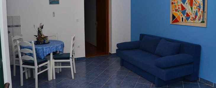 Apartmaji Kim, Novalja, Pag, najem - Kuponko.si
