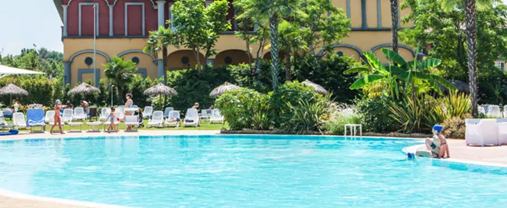 Gardaland hotel 3* Superior, Italija - Kuponko.si