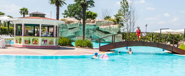 Gardaland hotel 3* Superior, Italija - Kuponko.si