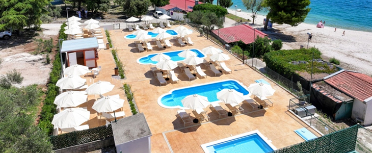 Apartmaji Medena**** Trogir, Hrvaška - Kuponko.si