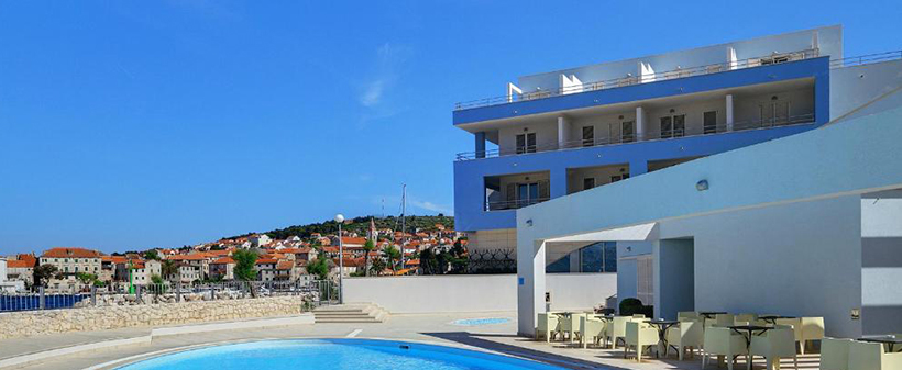 Hotel Pastura 4*, Postira, Brač: poletne počitnice - Kuponko.si