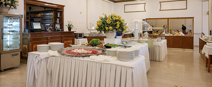 All inclusive hotel Val***, Trogir, Hrvaška - Kuponko.si