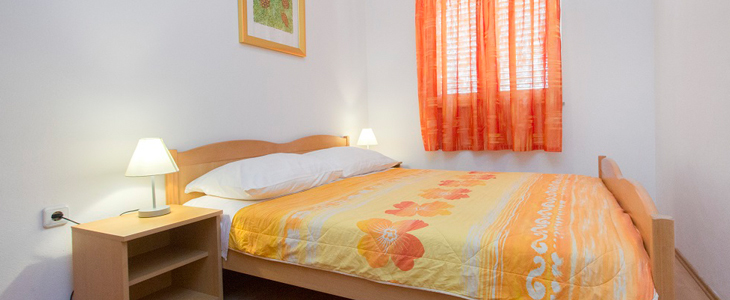 Villa Oaza - apartmaji v Vodicah - Kuponko.si