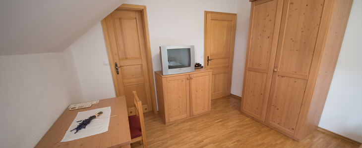 Ekološka kmetija Pr Dovar, Ambrož pod Krvavcem - Kuponko.si