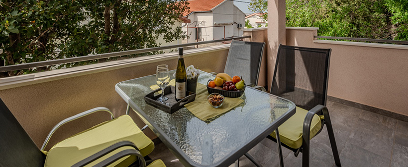 Apartmaji Ribarica: morski oddih - Kuponko.si