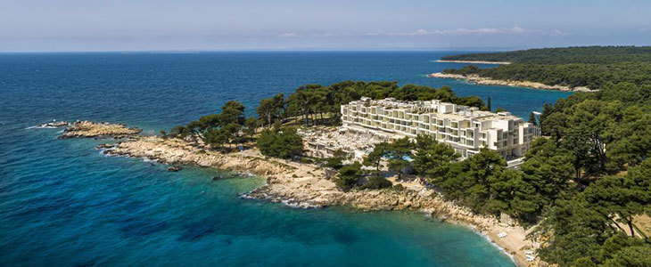 Valamar Carolina Hotel & Villas 4*:  poletni oddih - Kuponko.si