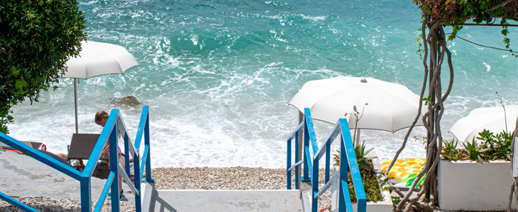 Beach hotel Croatia, počitnice z zajtrkom - Kuponko.si