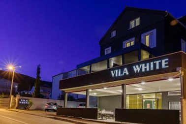 Villa White, Trogir, morski oddih v Dalmaciji Villa White, Trogir, morski oddih v Dalmaciji