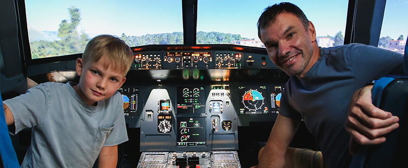 Flight simulator #1, let v letalskem simulatorju - Kuponko.si