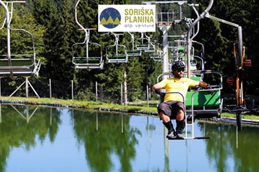 Soriška planina: povratna vozovnica za dvosedežnico
