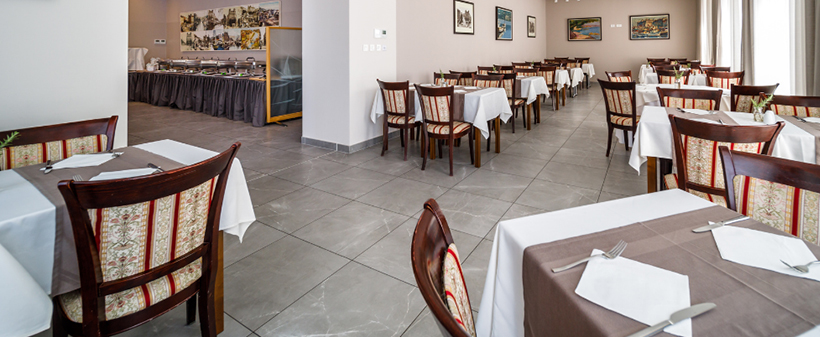 Hotel Continental, Rijeka: poletni oddih, zajtrk - Kuponko.si
