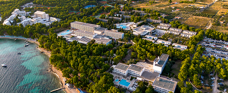 Bluesun Holiday Village Bonaca****, otok Brač - Kuponko.si