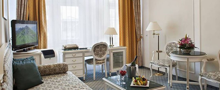 Hotel Ambassador 5*; Praga; 2x nočitev - Kuponko.si
