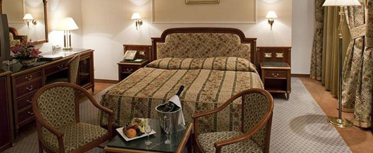 Hotel Ambassador 5*; Praga; 2x nočitev - Kuponko.si