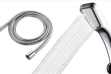 TurboShower ročna prha, manjša poraba vode TurboShower ročna prha, manjša poraba vode