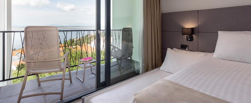 Paviljoni Omorika 3*, Crikvenica: oddih s polpenzionom - Kuponko.si