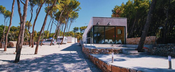 Boutique kamp Bunja, Brač: najem parcele - Kuponko.si