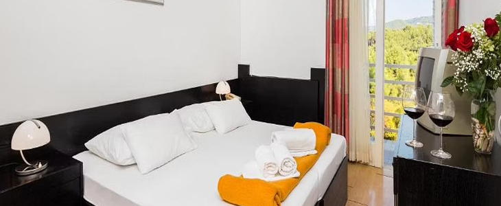 Hotel Hvar 3*, Jelsa: oddih na Hvaru - Kuponko.si