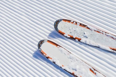 SKI servis Aborigin Šentjernej: servis smuči SKI servis Aborigin Šentjernej: servis smuči