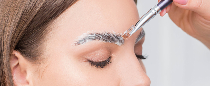 Salon Your Beauty: tretma oblikovanja obrvi  - Kuponko.si