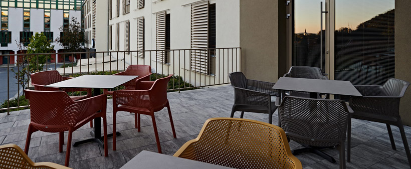 Hotel Adalbert 3*, Madžarska, 2x nočitev s polpenzionom - Kuponko.si