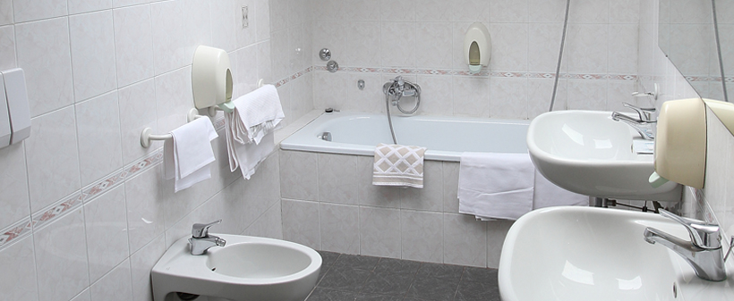 Hotel Internazionale 3*, Montecatini Terme, Toskana - Kuponko.si Hotel Internazionale 3*, Montecatini Terme, Toskana - Kuponko.si