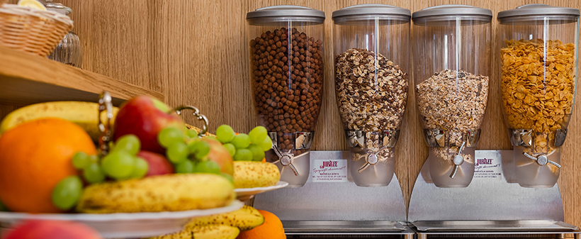 Hotel Dvorec, Tolmin: zimski oddih - Kuponko.si Hotel Dvorec, Tolmin: zimski oddih - Kuponko.si