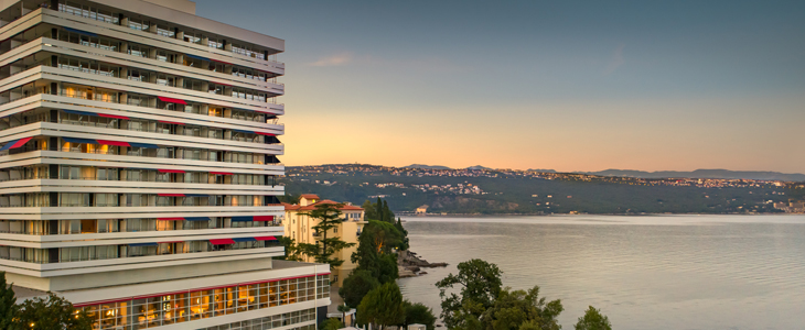 Hotel Ambasador 5* Opatija, wellness oddih na morju - Kuponko.si Hotel Ambasador 5* Opatija, wellness oddih na morju - Kuponko.si