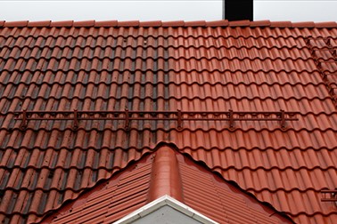 Profesionalno čiščenje strehe hiše, za osvežen videz